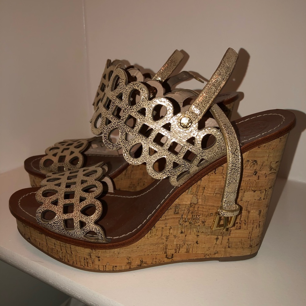 Tory Burch wedge heel EUC